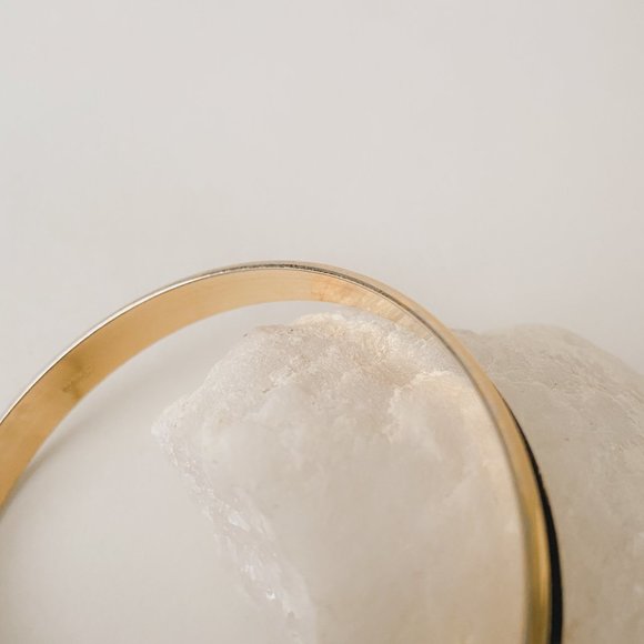 Napier Vintage Thin Black Enamel Stripe Gold Minimal Stackable Bangle Bracelet - Picture 3 of 8